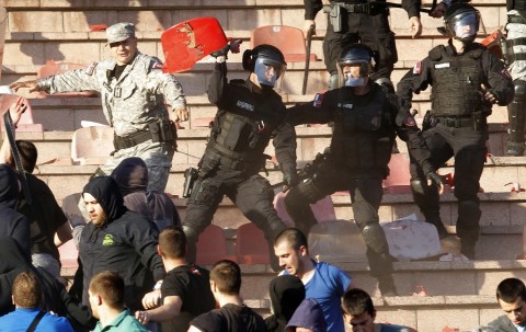 Belgrád (belgrád, )