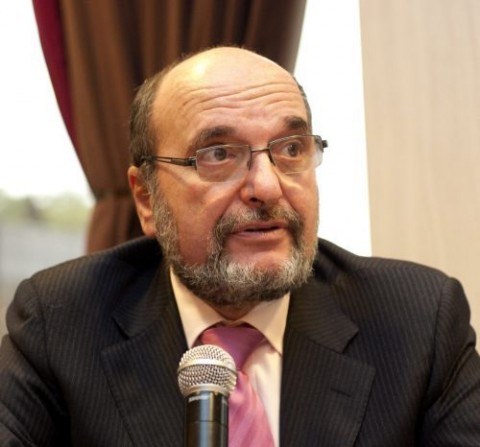 Bojár Gábor (bojár gábor,)