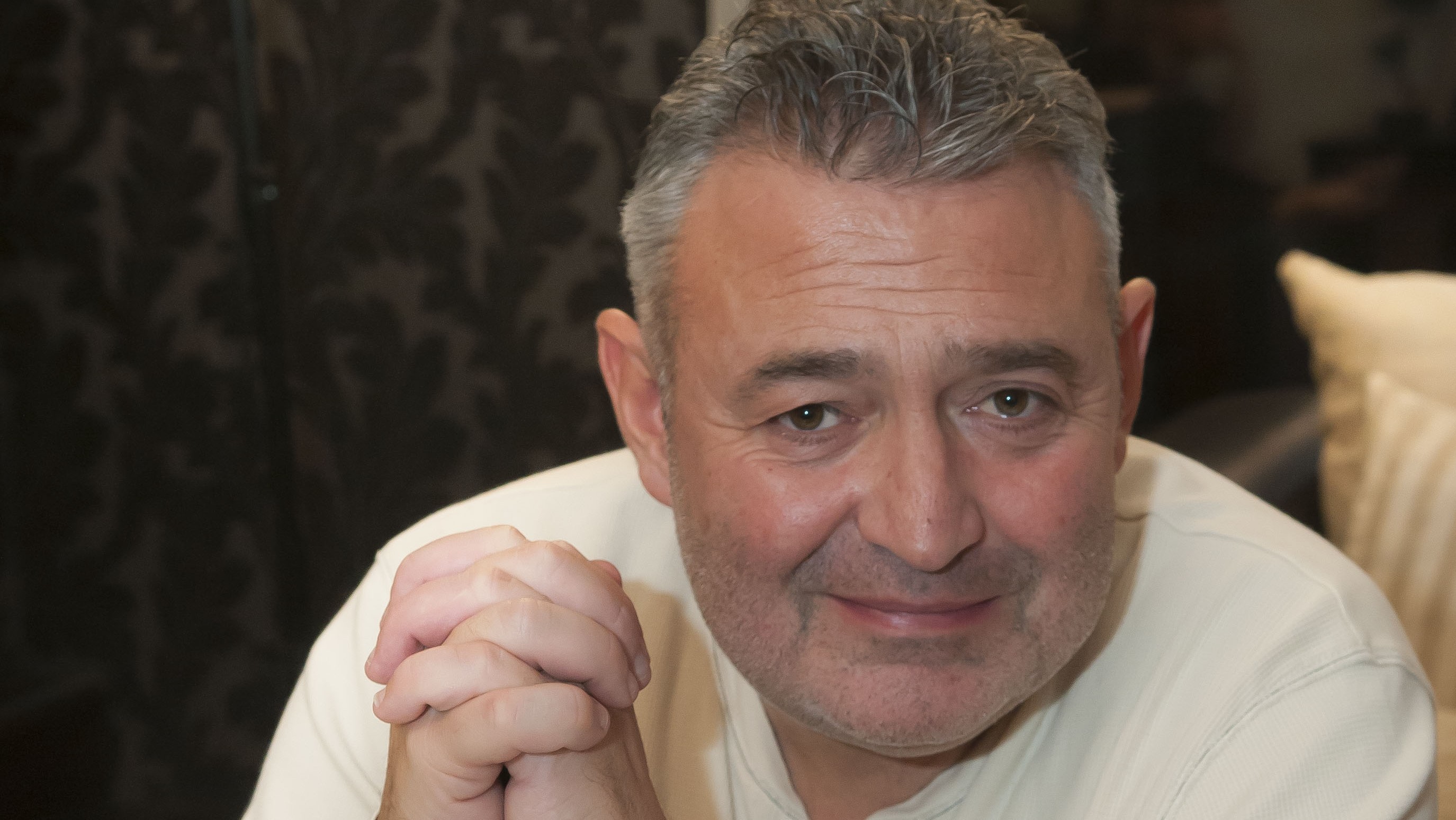 Gesztesi Károly (gesztesi károly, )