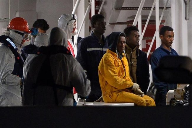 Libiai-menekultek(1)(650x433).jpg (menekült, manekülthajó,)