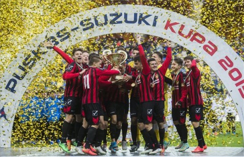Puskás Suzuki Kupa (puskás suzuki kupa, )