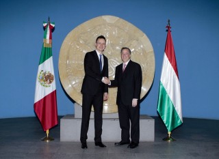 Szijjarto-Peter-Mexikoban(960x640).jpg (szijjártó péter, mexikó, )