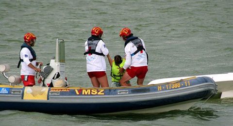 Vizimentok(430x286).jpg (vizimentők)