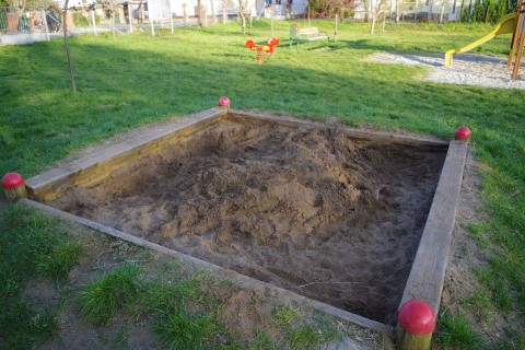 abonyi homokozó (homokozó)