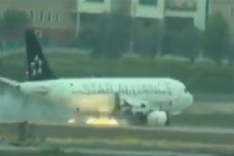 ego-repulo(960x640).jpg (égő repülő)