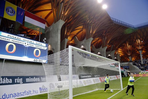 felcsút (felcsút, )