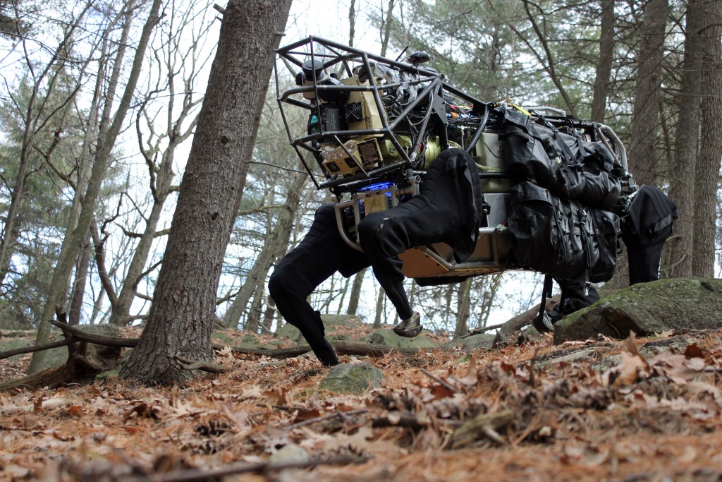 killerbot (robot, gyilkos robot, autonóm fegyverrendszer, drón, pilóta nélküli repülő, uav, robotika, harci robot, ensz, tudomány)