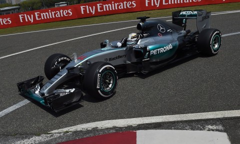 lewis hamilton (lewis hamilton)