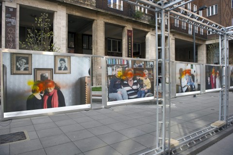 megrongált holokausztkiállítás (holokauszt, )