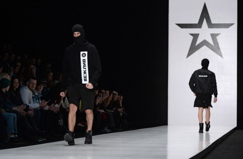 moszkvai divat 4 (divatbemutató, moszkva)