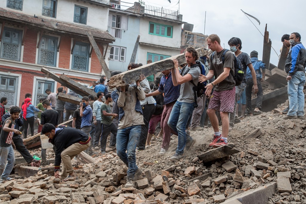 nepál (nepál, nepáli földrengés, földrengés, természeti katasztrófa, katasztrófa, áldozat, halott, halálos áldozat, kár, anyagi kár, gdp, tudomány)