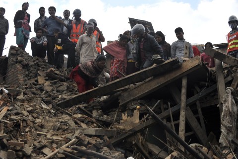 nepali-romok(210x140).jpg (nepál)