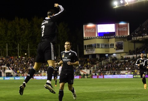 real madrid (real madrid,)