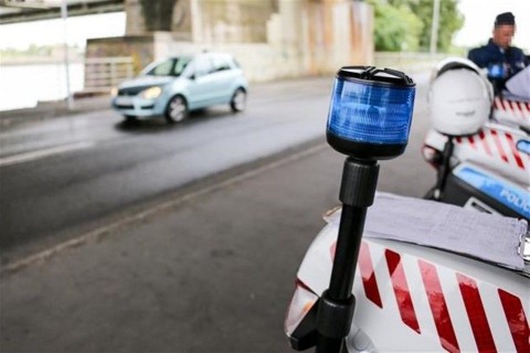 rendorseg-kozuti-ellenorzes-igazoltatas(5)(13)(960x640).jpg (rendőrség, közúti ellenőrzés, igazoltatás)