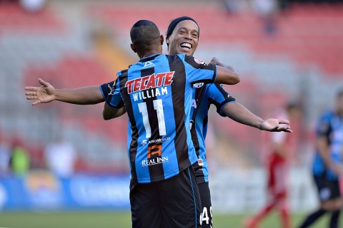 ronaldinho (ronaldinho)