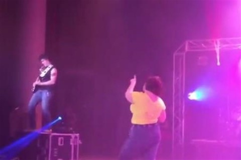 szinpad(960x640).jpg (színpad)