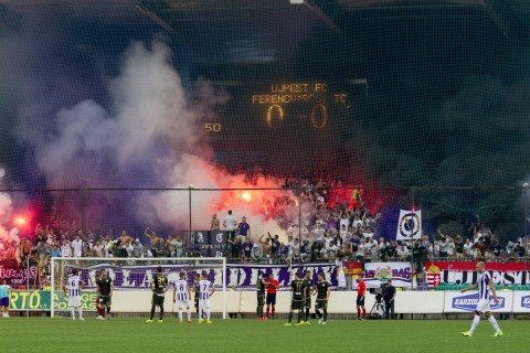 újpest szurkolók (újpest szurkolók)