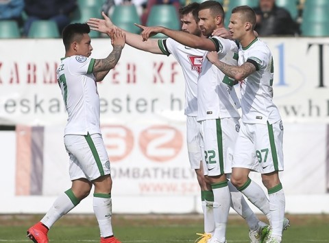 Cristian Ramírez (Array)