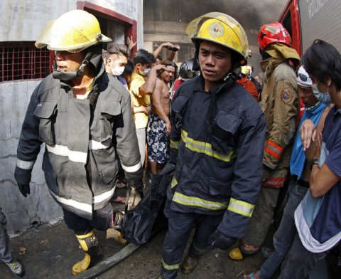 Leégett papucsgyár (Array)