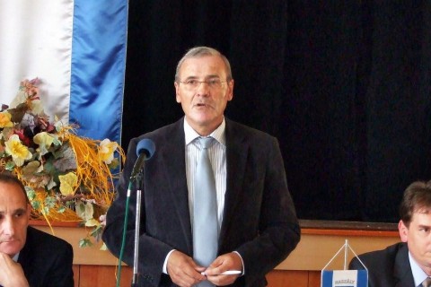 Maszlavér István (Array)