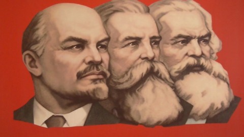 Munkáspárt, fogadás balról (Array)