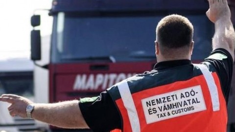 NAV-ellenorzes(1)(960x640).jpg (Array)