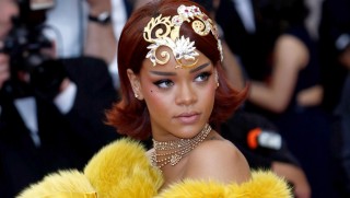 Rihanna (Array)