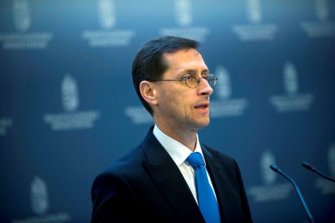 Varga-Mihaly(210x140).jpg (Array)