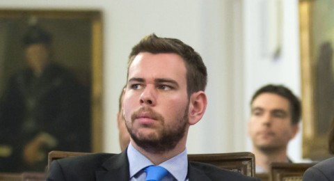 Vitézy Dávid (Array)