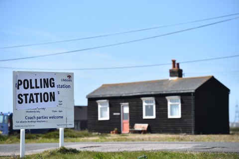 brit választás (Array)