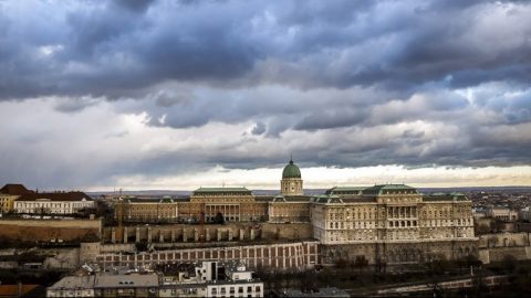 budai-var(430x286).jpg (Array)