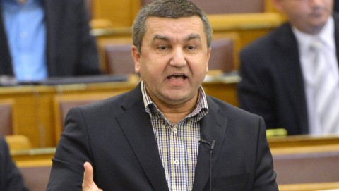 czomba-sandor(650x433).jpg (Array)