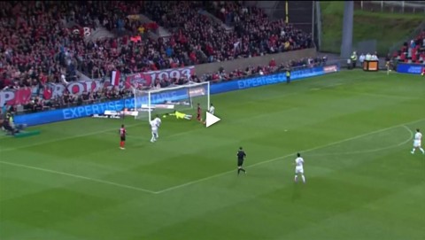 kossi agassa (Array)