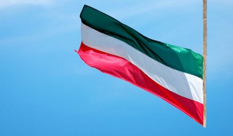 magyar-zaszlo(210x140)(4).jpg (Array)