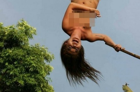 meztelen bungee 1 (Array)