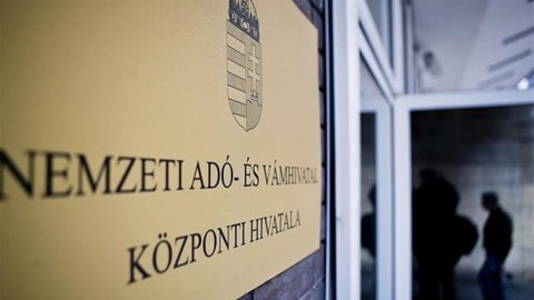 nav(2)(960x640).jpg (Array)