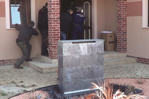 r(960x640).jpg (Array)