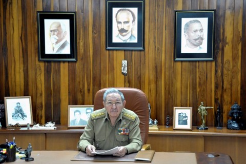 raul-castro(960x640).jpg (Array)