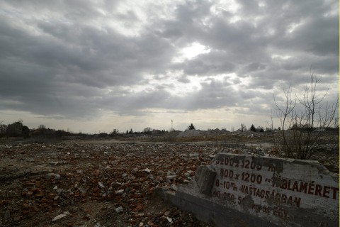 selypi cementgyár (Array)