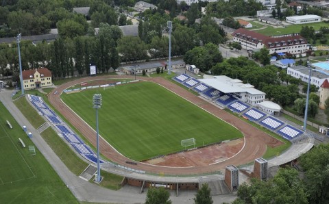 széktói stadion (Array)