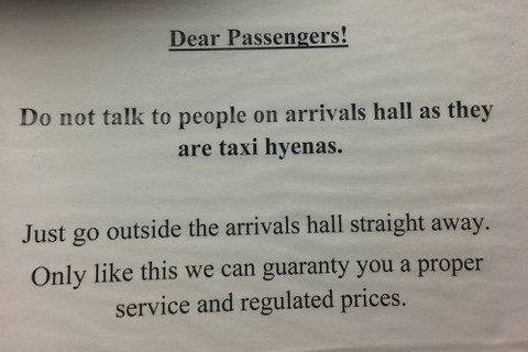 taxishiéna figyelmeztetés (Array)