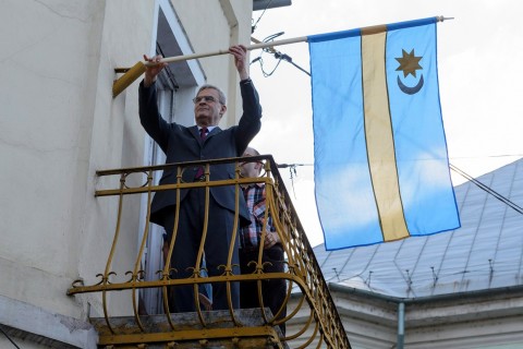 tokes-laszlo-szekely-zaszloja(210x140).jpg (Array)