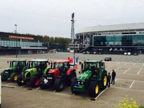 traktor, groningen (Array)