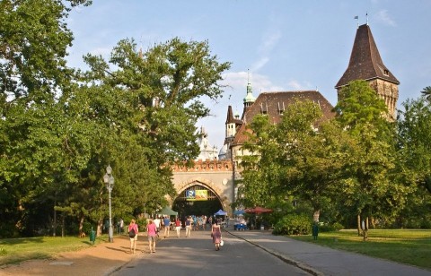 varosliget(960x640).jpg (Array)