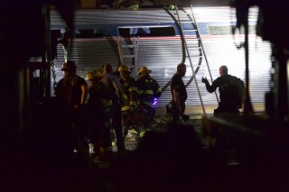 vonatbaleset philadelphiában (Array)