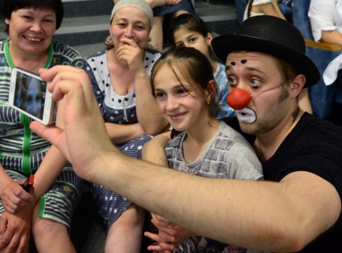 Bohócdoktor (Array)