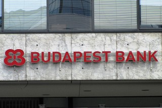 Budapest-Bank(210x140).jpg (Array)
