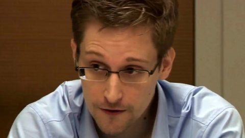Edward-Snowden(960x640).jpg (Array)