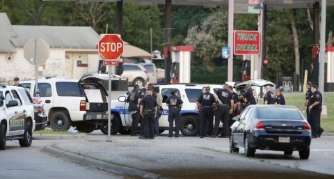 Lövöldözés Dallasban2 (Array)