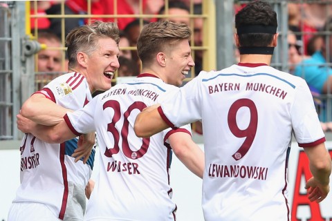 Mitchell Weiser (Array)